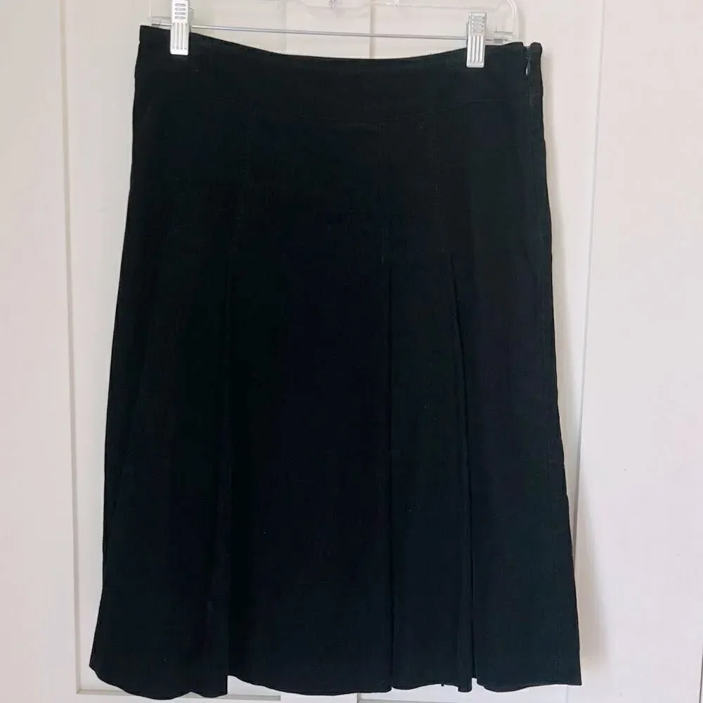 Jones New York Black Corduroy Pleated Skirt 100% Cotton sz 4